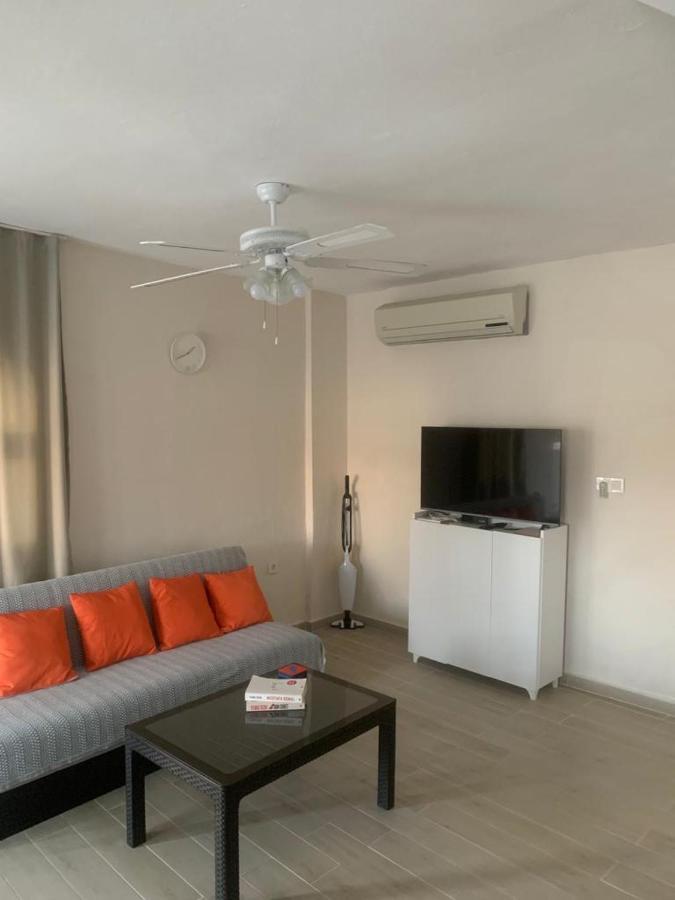 Вилла Cesme Burcu Sitesi Yaman Экстерьер фото